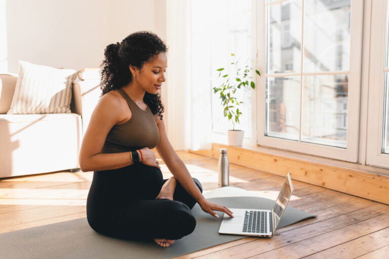 Pregnancy and Postpartum Therapy in Colorado: You Don’t Have to Do This Alone